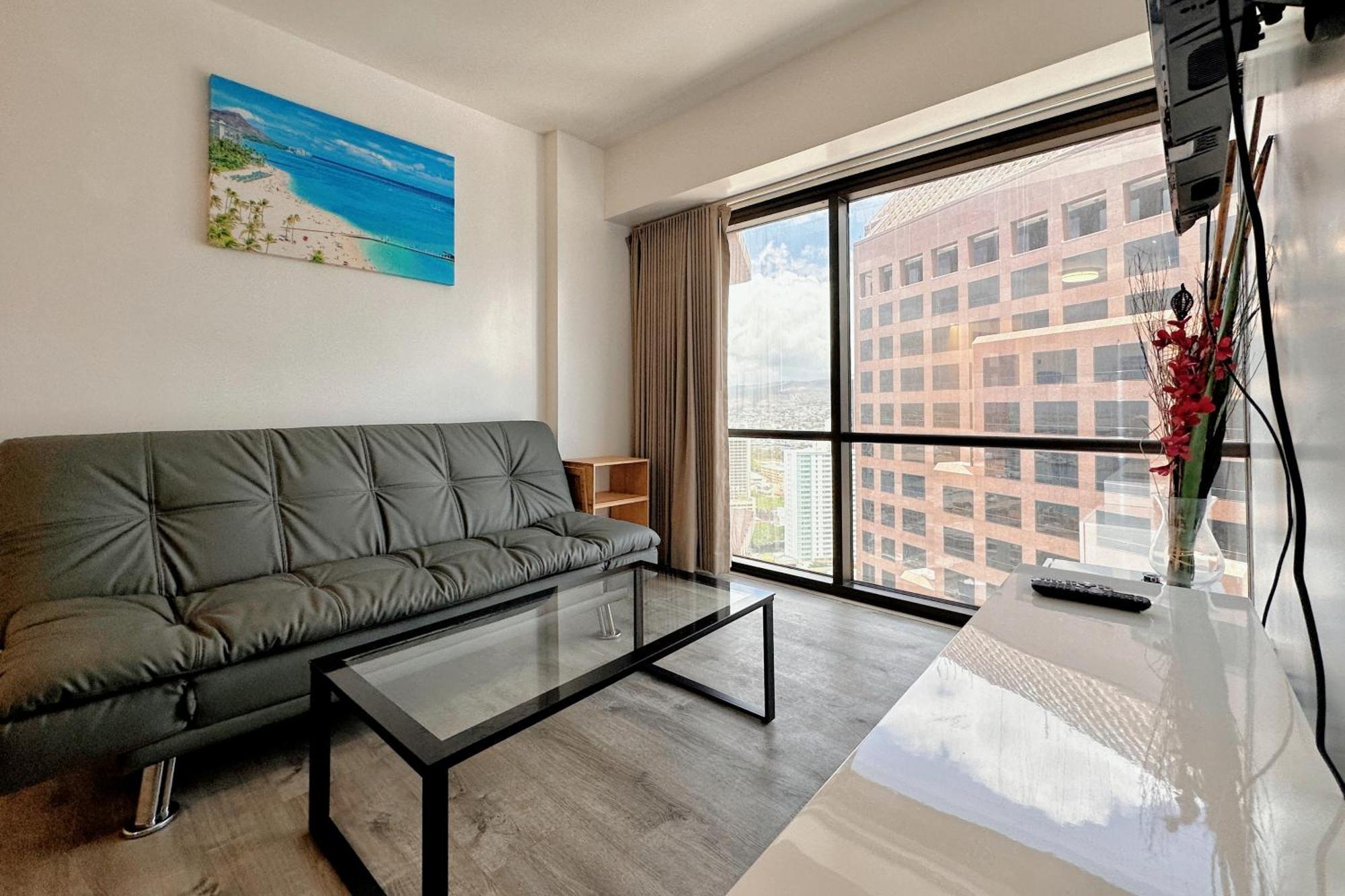 Condotel With Free Parking Wifi Central Ac Honolulu Room photo