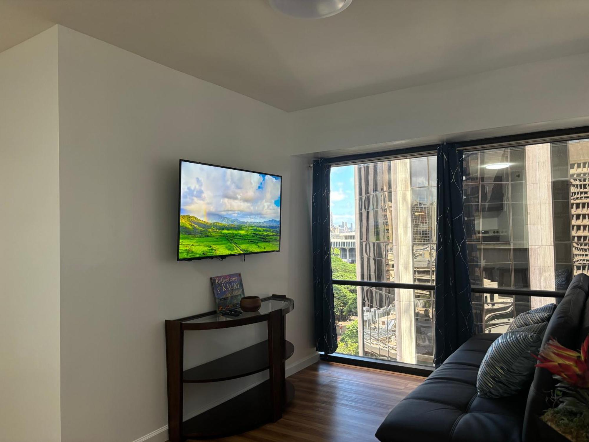 Condotel With Free Parking Wifi Central Ac Honolulu Room photo